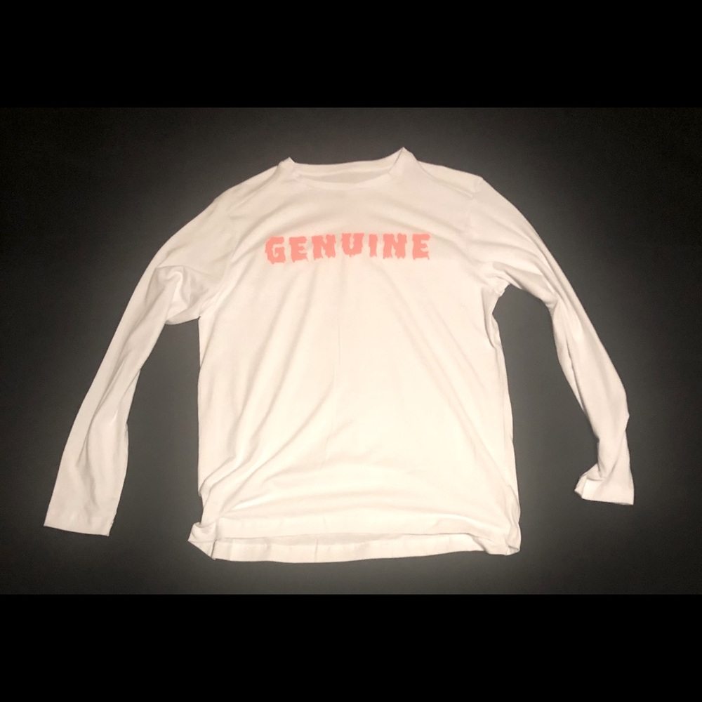 I’m selling genuine shirts that I made there new.